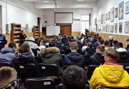 Ia ATITUDINE, spune STOP VIOLENȚEI!