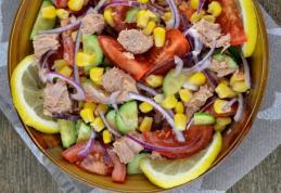 Salată cu ton