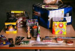 Materiale pirotehnice confiscate de polițiști 