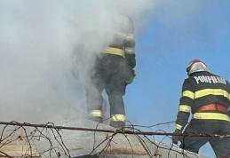 Atenție la coșurile de fum necurățate! Incendii izbucnite la casele a două familii din județul Botoșani