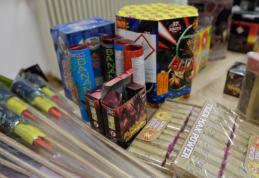 Sancțiuni de peste 15.000 de lei pentru depozitarea materialelor pirotehnice în spații neautorizate