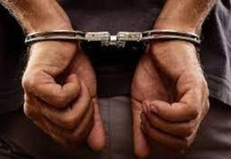 Tineri trimiși în judecată pentru tâlhărie calificată, conducere fără permis și conducerea unui autovehicul neînmatriculat