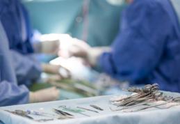 Medicii din Iași i-au reimplantat gamba adolescentului accidentat de tren la Vatra Dornei