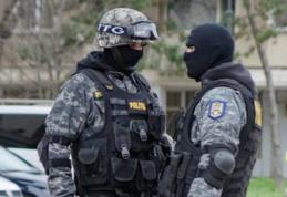 Sancțiuni de 9.000 de lei aplicate de polițiști în urma unor percheziții domiciliare