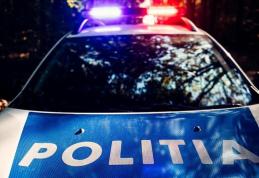 Şofer băut oprit de poliţişti după ce a încercat să schimbe direcția de deplasare