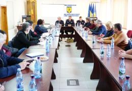 Factorii implicați în proiectarea și execuția construcțiilor, instruiți de pompieri