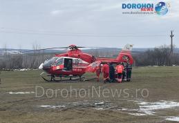 Femeie din Darabani preluată de elicopterul SMURD de la Dorohoi - FOTO