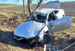 Doi tineri de 21 și 16 ani răniți în urma unui accident rutier produs în județul Botoșani