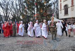 Parada formațiilor de datini și obiceiuri - Banda Vârnăvenilor – Hilișeu Horia: VIDEO – FOTO