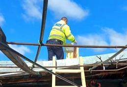 Doi polițiști de la Biroul Rutier au devenit eroi pentru o familie din Dorohoi