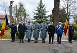Îmbrăcați în haine de sărbătoare, jandarmii botoșăneni au omagiat „Ziua Jandarmeriei Române” - FOTO