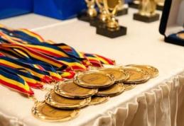 24 elevi din judetul Botoșani, calificati la Olimpiadele din aria curriculară „Arte”