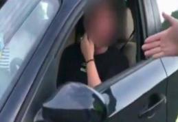 O șoferiță s-a urcat beată la volan şi a ajuns cu maşina în şanţ