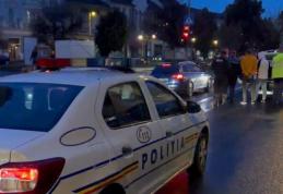 Doi tineri care nu au oprit la semnalele polițiștilor au fost urmăriți și apoi conduși la sediu poliției