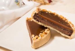 Tartă cu ciocolată și caramel