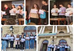CNGG – de două ori ȘCOALĂ de CHIMIE și aproape 20 de premii și mențiuni la Concursul de Chimie Magda Petrovanu