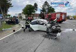 Accident rutier cu șase victime! Două mașini s-au ciocnit la Vârfu Câmpului - FOTO