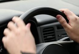 Tânăr depistat la volan, fără a deține permis de conducere