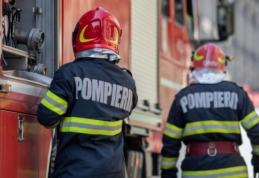 Tragic! Un bărbat a decedat după ce rulota în care locuia a fost cuprinsă de flăcări