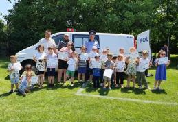 Activitate a polițiștilor botoșăneni: La muncă cu copilul meu! - FOTO