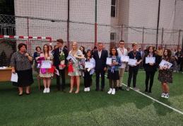 Final de an școlar (și) pentru liceenii de la Regina Maria Dorohoi – FOTO