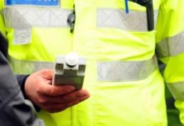 Doi bărbați din Dorohoi cercetați de polițiști după ce au fost prinși băuți la volan