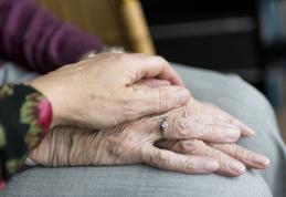 Botoșănean reținut pentru tentativă de viol. A încercat să violeze o bătrână de 74 de ani