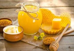 Cum se folosește mierea în tratamentele naturiste