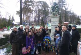 Aniversarea poetului Mihai Eminescu sărbătorită de Tineretul Național Liberal 