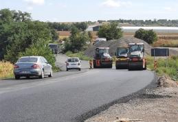 Atenție șoferi! Se execută lucrări la poduri și se asfaltează porțiuni din drumul Botoșani - Târgu Frumos – FOTO