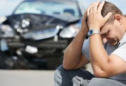 Dosar penal și amendă pentru un șofer care și-a reparat singur mașina, în urma unui accident soldat cu pagube materiale 