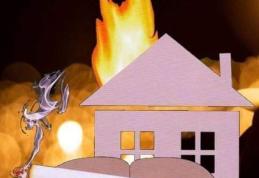 Casă din Cervicești incendiată de un fumător neglijent