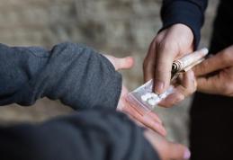 „Legea 2 Mai”, depusă la Camera Deputaţilor. Aceasta prevede doar închisoare cu executare pentru traficanţii de droguri