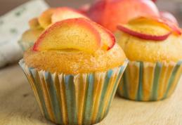 Brioșe cu mere și scorțișoară