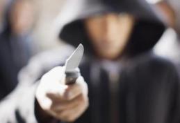 Elev atacat cu un briceag de un altul în autobuzul care îi ducea la şcoală, în Dorohoi