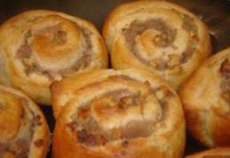 Melci cu miere, pere și nuci