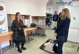 Robotul Ion, primul consilier guvernamental bazat pe inteligență artificială, a ajuns la Dorohoi – FOTO