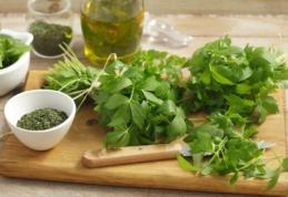 Cum slăbești cu ceai de leuștean