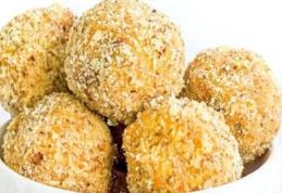 Bulgărași de morcovi cu nucă