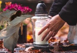 Rugăciune pentru iertarea păcatelor celor adormiţi. Se rosteşte de Moşii de toamnă