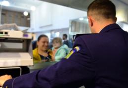 Poliţia de frontieră obligată să verifice informaţiile din cazierul judiciar. Iohannis a promulgat legea pe 7 noiembrie