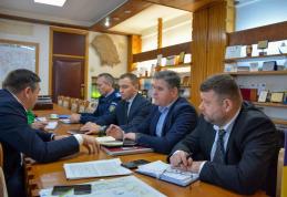 Autoritățile județene puse în alertă pentru prevenirea faptelor antisociale cu violență, a traficului și consumului de droguri