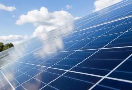 Guvernul a modificat legea energiei electrice. Prevederi importante pentru prosumatori