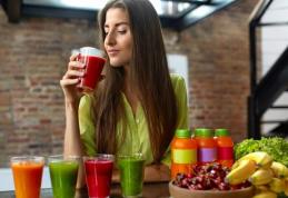 Patru băuturi care îți detoxifică ficatul și te ajută să slăbești peste noapte