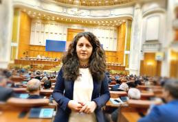 Alexandra Huțu: „Suntem datori să îi onorăm prin gesturi, fapte și atitudini demne pe eroii și veteranii din cele două Războaie Mondiale..”