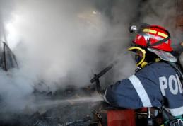 Incendiu la o anexă gospodărească, din Botoșani
