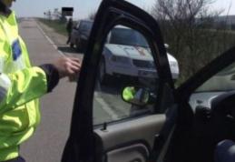 Amendă de 2.000 de lei și suspendarea dreptului de utilizare a autovehiculului pentru piraterie auto