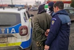 Percheziții la Flămânzi! Bărbat reținut de polițiști pentru cămătărie