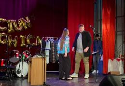 Magia Crăciunului la Colegiul Național „Grigore Ghica” Dorohoi - FOTO