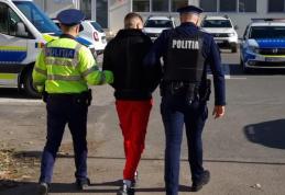 Bărbat reținut de polițiști după ce a fost depistat sub influența alcoolului la volan și fără permis de conducere